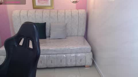 Snapshot of ambar_fox_s chatting on October 2, 2025, 3:02 am Ambar online show from October 2, 2025, 3:02 am