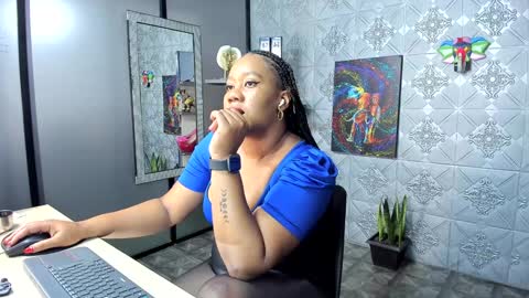 ambar rose2  online show from December 6, 2024, 1:44 pm