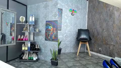 ambar rose2  online show from January 16, 2025, 1:04 pm