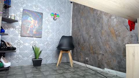 ambar rose2  online show from January 17, 2025, 1:13 pm