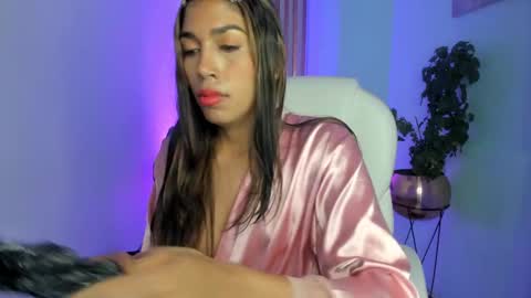 Ambar online show from February 8, 2025, 6:33 pm