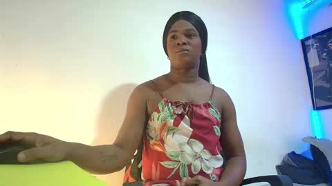 ambargil__ online show from January 7, 2025, 10:32 am
