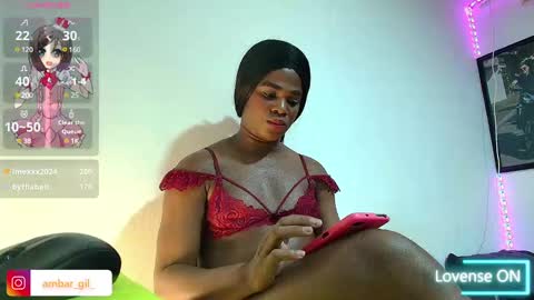 ambargil__ online show from January 14, 2025, 5:12 pm