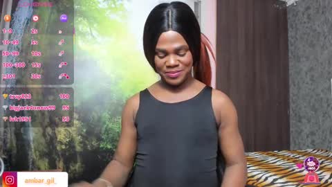 ambargil__ online show from September 9, 2025, 6:18 pm