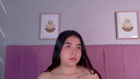 Snapshot of ambarina_ chatting on August 4, 2026, 11:35 am Ambarina online show from August 4, 2026, 11:35 am