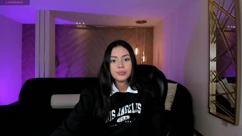 Snapshot of ambarjames_ chatting on September 11, 2025, 11:54 am Ambar  online show from September 11, 2025, 11:54 am