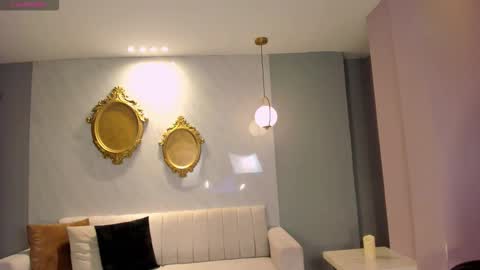 Snapshot of ambarjames_ chatting on October 18, 2025, 10:16 am Ambar  online show from October 18, 2025, 10:16 am
