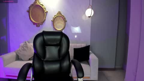 Snapshot of ambarjames_ chatting on October 22, 2025, 10:48 am Ambar  online show from October 22, 2025, 10:48 am