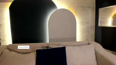 Ambar  online show from May 3, 2026, 11:05 am