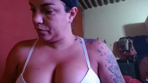 ambarmilf09 online show from September 14, 2025, 5:56 pm