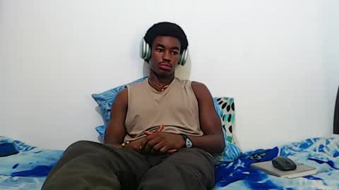 ambartxsex online show from April 27, 2026, 2:31 am