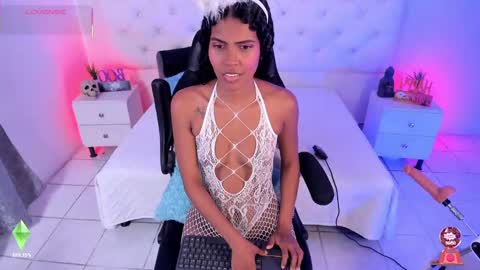 Snapshot of ambeer_fox_ chatting on October 7, 2025, 7:55 pm  Amber  online show from October 7, 2025, 7:55 pm