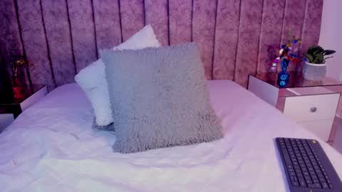 Snapshot of ambeer_fox_ chatting on March 26, 2026, 2:22 pm Amber online show from March 26, 2026, 2:22 pm