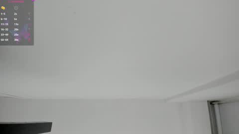 Snapshot of ambeer_fox_ chatting on April 16, 2026, 1:01 pm Amber online show from April 16, 2026, 1:01 pm