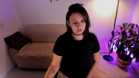 Amber Davis online show from May 8, 2026, 1:00 am