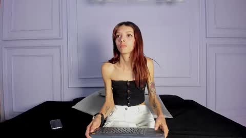 Snapshot of amber__rous chatting on September 20, 2025, 11:22 am Amber online show from September 20, 2025, 11:22 am