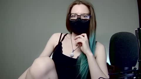 Amber non-nude model online show from February 3, 2025, 12:04 am