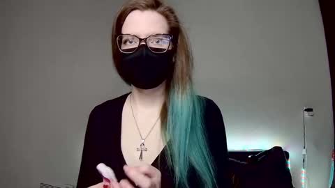 Amber non-nude model online show from March 2, 2025, 11:53 pm