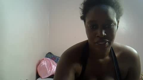 amber_cutie2 online show from June 17, 2026, 11:23 am