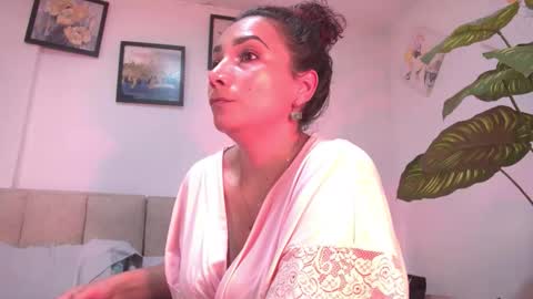 Snapshot of amber_demons chatting on October 12, 2025, 10:53 pm Amber Demons online show from October 12, 2025, 10:53 pm