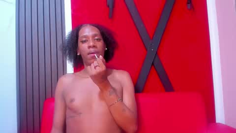 Snapshot of amber_diior chatting on December 30, 2024, 12:00 am Amber online show from December 30, 2024, 12:00 am