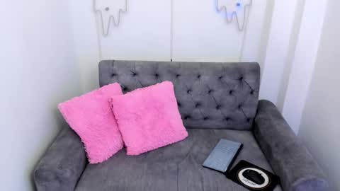 Snapshot of amber_martinezz chatting on January 17, 2025, 11:59 am ammber online show from January 17, 2025, 11:59 am