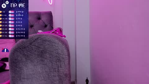 Snapshot of amber_martinezz chatting on February 17, 2025, 6:37 pm ammber online show from February 17, 2025, 6:37 pm