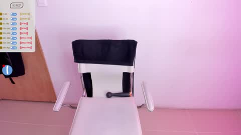 Snapshot of amber_martinezz chatting on March 5, 2025, 6:23 pm ammber online show from March 5, 2025, 6:23 pm