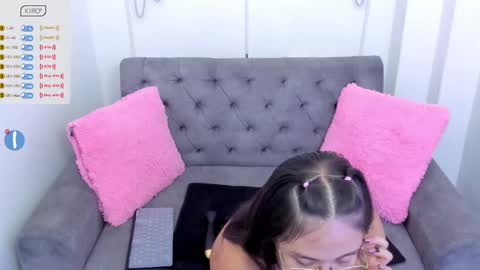 Snapshot of amber_martinezz chatting on March 6, 2025, 12:30 pm ammber online show from March 6, 2025, 12:30 pm