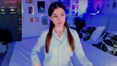 Snapshot of amber_rogerss chatting on June 8, 2026, 5:41 am Amber online show from June 8, 2026, 5:41 am
