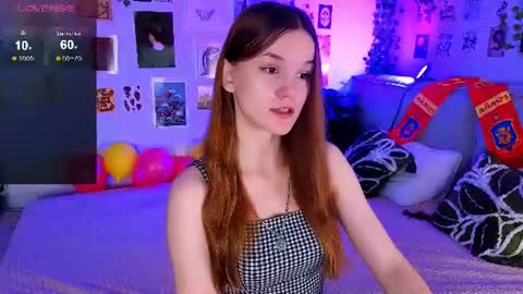 Snapshot of amber_rogerss chatting on June 20, 2026, 6:05 am Amber online show from June 20, 2026, 6:05 am