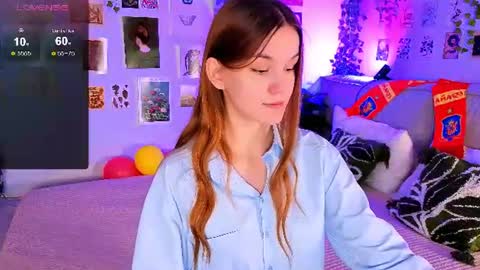 Snapshot of amber_rogerss chatting on June 23, 2026, 5:49 am Amber online show from June 23, 2026, 5:49 am