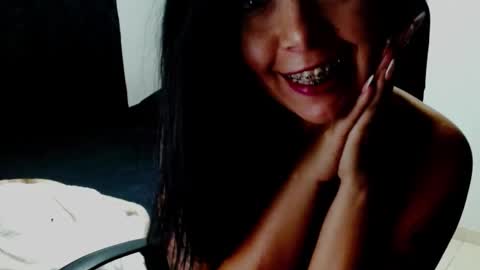 Michell  online show from October 11, 2025, 12:21 am