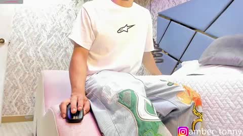amber y tonny online show from December 20, 2024, 11:43 am
