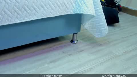 amber y tonny online show from February 18, 2025, 3:32 pm