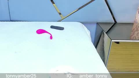 amber y tonny online show from March 10, 2025, 2:48 pm