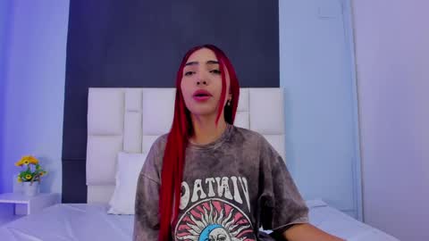 Amber Baker  online show from December 29, 2024, 11:29 am