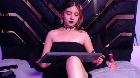Snapshot of amberblackcs01 chatting on April 30, 2026, 2:56 pm amber online show from April 30, 2026, 2:56 pm