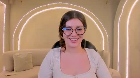 Amber  online show from June 11, 2026, 2:53 am