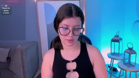 Amber  online show from June 13, 2026, 8:18 pm