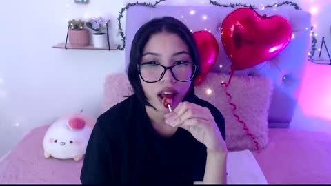 Amber Jeong online show from February 6, 2025, 9:38 pm