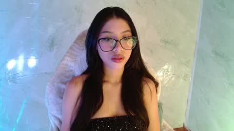 Amber Jeong online show from September 11, 2025, 1:17 am