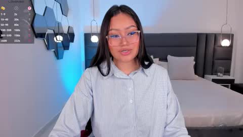 Snapshot of amberlewis_ chatting on October 16, 2025, 3:07 am Amber  online show from October 16, 2025, 3:07 am