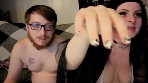 amburlicious online show from December 5, 2025, 3:59 am