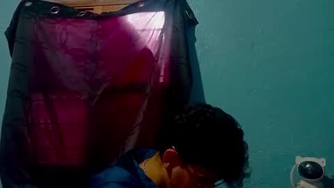 Snapshot of ameli_and_lucas chatting on October 10, 2025, 4:39 pm Amelia Lucas online show from October 10, 2025, 4:39 pm