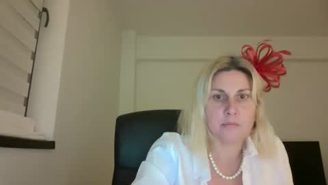 Beatrice online show from January 17, 2026, 4:22 pm