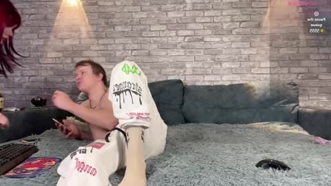 Amelia Aley  online show from January 26, 2025, 8:02 pm