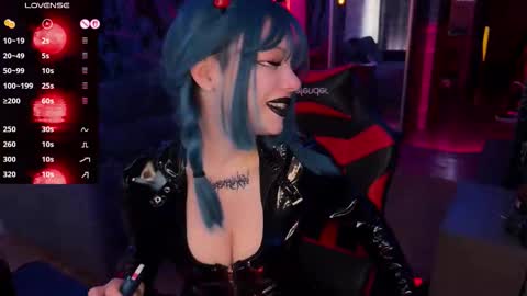 Amelia Aley  online show from September 19, 2025, 9:11 am