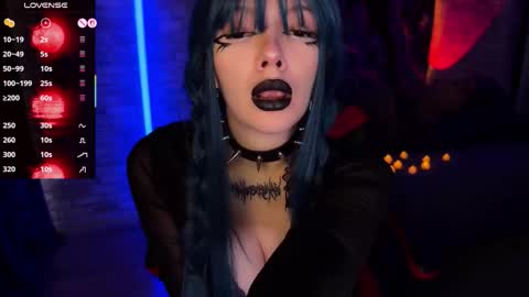 Amelia Aley  online show from October 10, 2025, 9:30 am