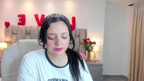 amelia online show from February 15, 2025, 11:39 am